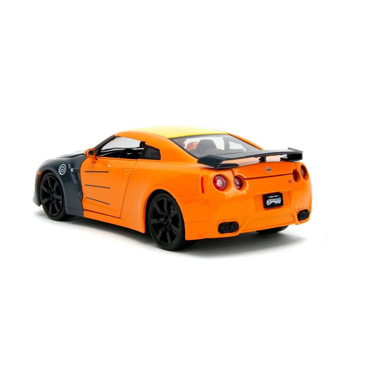 Naruto 2009 Nissan GT-R R35 1:24 Scale Die-Cast Metal Vehicle with Figure