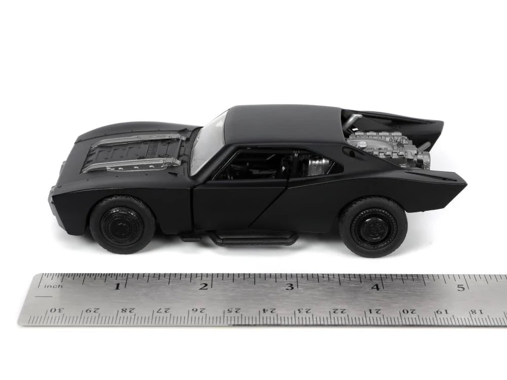 The Batman Metals Die Cast 1/32 Scale Batmobile With Batman